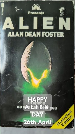 ALIEN (1979) novelisation by Alan Dean Foster. Happy Alien Day! #alienday #booktube #xenomorph