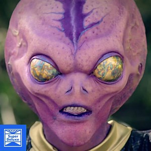 Watch a special effects makeup artist transform this woman into an alien. | Tatered