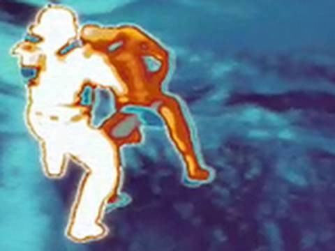 Aliens vs. Predator - Predator Gameplay Trailer