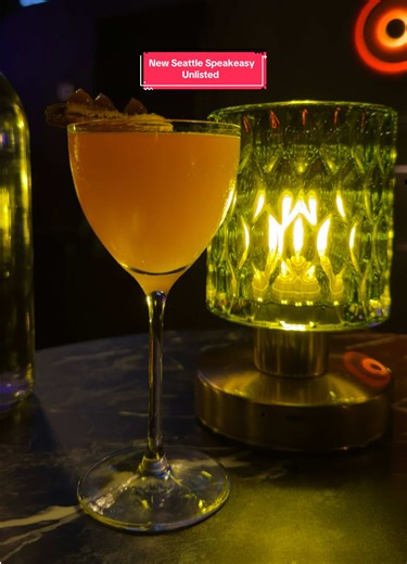 New speakeasy in Seattle, Alley Cat Lounge. Fun speakeasy style bar with an alley entrance. Excellent cocktails. Also worth mentioning, the music system they have in there is top notch. I went early so it was just me, and so I got to chat with the bartender owner, but it quickly got busy by like 6PM. Add it to your list. #bar #cocktails #speakeasy #seattle #nightout
