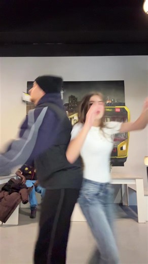 BACK WITH @𝙀𝙎𝙏𝙀 | esti