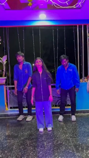 𝕾𝖔𝖓𝖞 𝖔𝖋𝖋𝖎𝖈𝖎𝖆𝖑🌈™ on Instagram: "🕺..Trending 💥 dance..💃 . . . . . .. . . . #trending #twitter #trend #tbt #girl #goodvibes #girls #goodmorning"