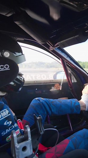 Fastest vehicle drift while steering with a foot🏎🦶231.66 km/h - by Bartosz Ostałowski 🇵🇱 | Guinness World Records