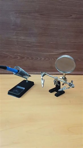 How to pair r (Transmitter & Receiver) for Heltec LoRa 32 V3 using heltec_unofficial.h RadioLib. TX: increments a counter (0, 1, 2…) and transmits every 2s. RX: listens continuously, displays the received counter on OLED and Serial, plus RSSI/SNR. | Robotics4U