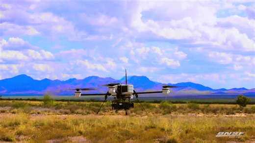 Wow, time flies! BNSF has now been operating beyond visual line of sight (BVLOS) drone flights to gather data on our network for 10 years. Back in 2014, we were one of the first companies authorized by the Federal Aviation Administration to operate commercial drones. Then in 2015, we conducted the first commercial BVLOS flight in the United States covering over 135 miles of the Clovis Subdivision. Since then, we’ve been using drones routinely to enhance safety and efficiency in railroad operatio