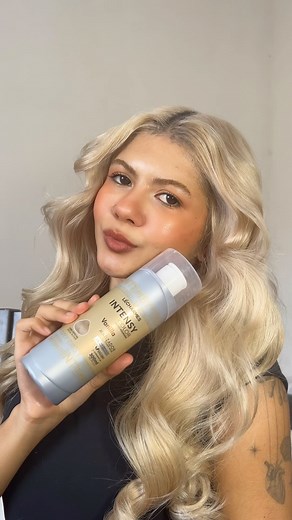 Be Gonçalvez ✨ | ✨ matizando meu loiro global para o tom perolado com o matizador Vanilla da @lecharmes . . #haircare #cuidadoscomcabelo #loiroplatinado... | Instagram