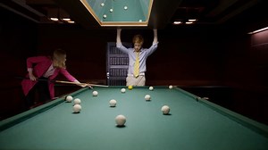 Mastering Snooker: Tips & Tricks for Beginners Unlock the secrets of snooker with our comprehensive guide, "Mastering Snooker: Tips & Tricks for Beginners"! Whether you're just starting or looking to improve your game, this video covers essential techniques, from proper stance and cue grip to effective shot selection and strategy. Discover expert tips to enhance your focus and precision on the table, ensuring you make every shot count. Join us as we break down the fundamentals and share insider 