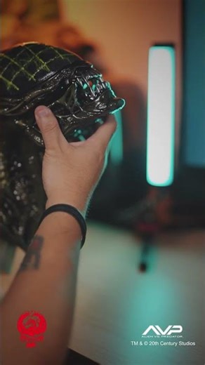 4K AVP Grid Alien - 1:2 Scale Statue by Premium Collectibles Studio