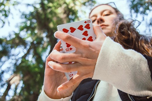 10 Easy Card Tricks You (And Your Kids!) Can Learn