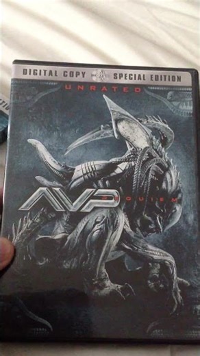 AVPR: Aliens vs Predator Requiem DVD Overview