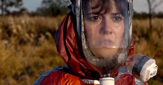 Top 10 Ways to Survive an Alien Invasion | Articles on WatchMojo.com