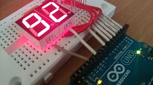 Arduinoで作る簡易百葉箱(その2)。電光掲示板（7セグメントLED）を使って数値を表示。 - DEVICE_PLUSのブログ