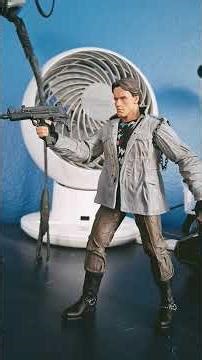 The terminator (1984) Neca ultimate t 800 review