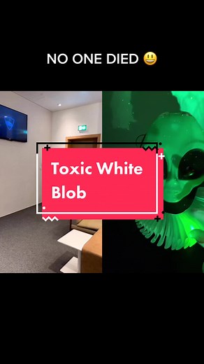 #duet with @Golf Dept. It almost killer everyone 😮‍💨 #alien #funnyalien #toxicblob #golflife