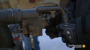 Flamethrowers, created to launch walls of fire long distances, are so dangerous only a few trained experts can safely fire them. Here, we unleash its power in a controlled test. 🎥The Weapon Hunter | Smithsonian Channel Aviation Nation