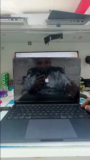 💻 MacBook Air M3 (2024) Screen Replacement