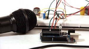 Audio input analyzed w/ Arduino  FFT