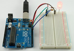 Tutorial: Arduino Lesson 3. RGB LEDs @arduino