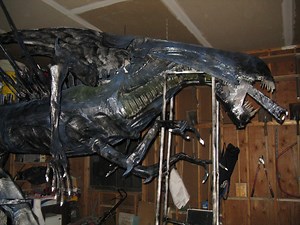 Life-Size Alien Queen Statue From Aliens