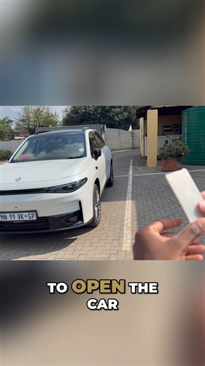 🔑 Can You Even Open It? | Leapmotor C10 First Impressions “Mike, here’s the key… open the car.” Challenge accepted. Except… 🔹 It looks like a parking card. 🔹 There’s no traditional unlock button. 🔹 There’s no obvious start button. First impressions: ✨ Clean exterior 🛋️ Minimalist interior 🪑 Premium leather finish feel 📱 Almost everything controlled via screen Now here’s the real question: Is R760,000 good value? Because at that price: 🔹 VW Tiguan starts there (basic spec) 🔹 Add options?