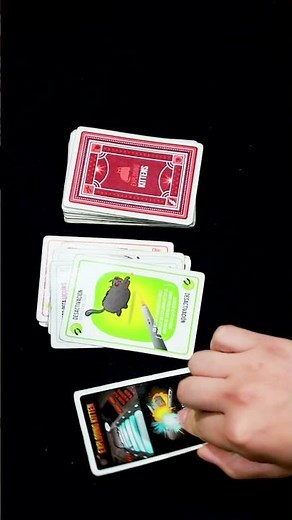 This is how to play "Exploding Kittens" #explodingkittens #boardgame