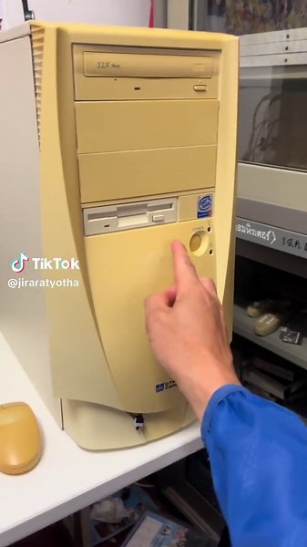 Exploring Windows ME: The Retro Computer Experience