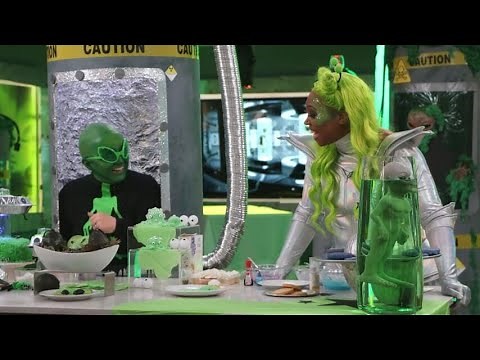 3 grocery store party hacks for an alien-themed party