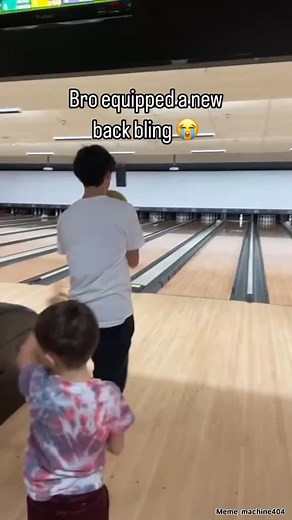 Meme_Machine | Smoothest handshake ever 💥| Meme_@meme_machine404 . . Tag a friend who needs a laugh! 💕 Follow for more memes and funny videos! 🤣 . . .... | Instagram