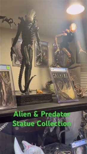 HUGE ALIEN VS PREDATOR STATUE COLLECTION