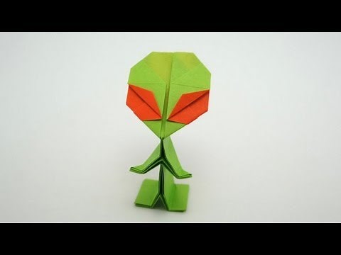 Origami Alien (Riki Saito)