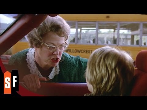 Invaders From Mars (1/2) David Misses the Field Trip (1986) HD