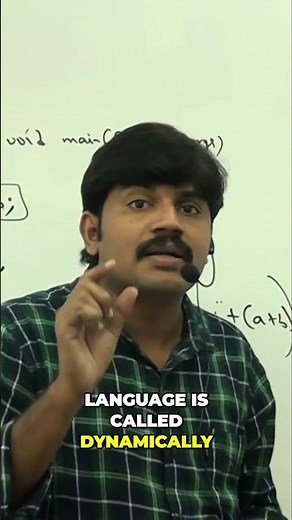 Python Dynamic Typing: Simplified Explained for Beginners #shorts