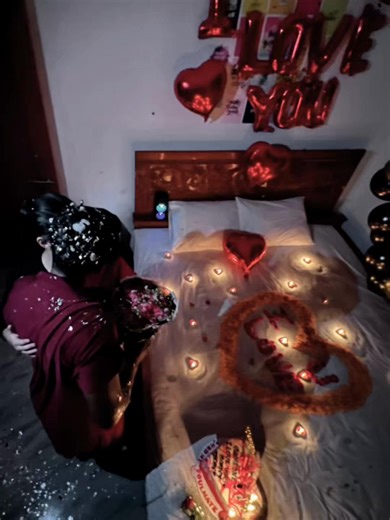 Best birthday wish from wife @Moharani_X3 🍎 amar life e amake kew evabe wish korenai ami e korsi always #CapCut #fyp #trend #freefire