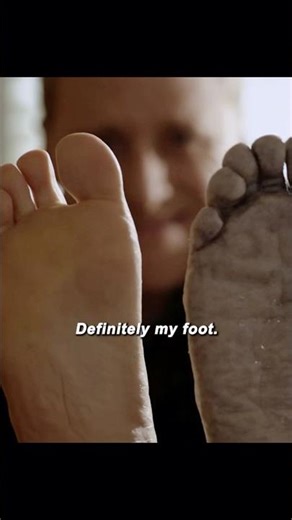 The aliens were sure it was his foot | Resident Alien #clips #edit #moments #tvshow