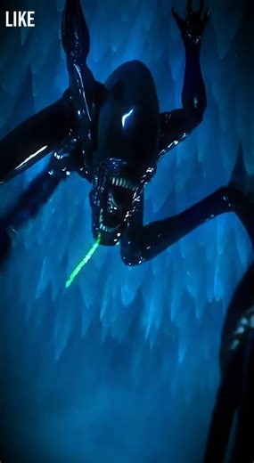 Predator vs Black Alien: The Ultimate Showdown! 💀🔥 #Shorts