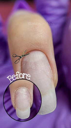 📌 The no1 rule in working with sticky cuticle is to open the 'pocket' well👌 then you will guarantee no cuts and tears😏🤗 💬I like to use orange stick in my work, what about you? Do you struggle to work with cuticles? 🤓 💌 More nail videos on @little_alien_nails 👽💚 | Littlealiennails