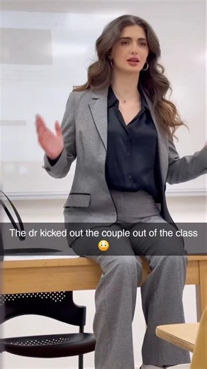 Kya jwaab diya hai is couple ne🫡#trending #college #viral #shorts #ai #yt #tricks #aitools #coding