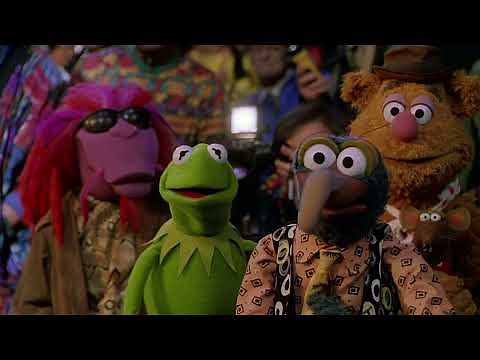 Muppets from Space: Gonzo's Epic Alien Encounter and Musical Showdown