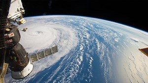 10 Surprising Reasons Aliens Won’t Invade Earth And Why We’re Safe