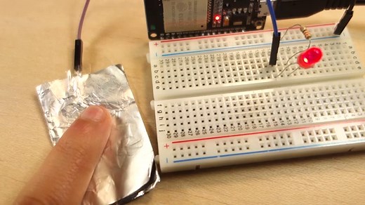 ESP32 Capacitive Touch Sensor Pins with Arduino IDE | Random Nerd Tutorials