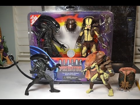 NECA ALIENS vs PREDATOR Toys R Us Exclusive 2 Pack Figure Unboxing, Review & Kenner Comparison!