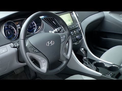 Hyundai Sonata SE - Interior